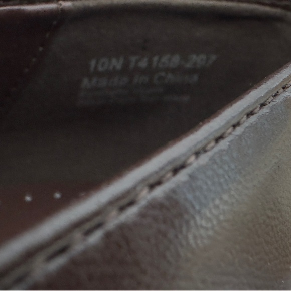 Trotters Ash Slip-On Fudge Brown Closed Toe Loafer    10 Narrow     New in box! - Picture 14 of 14